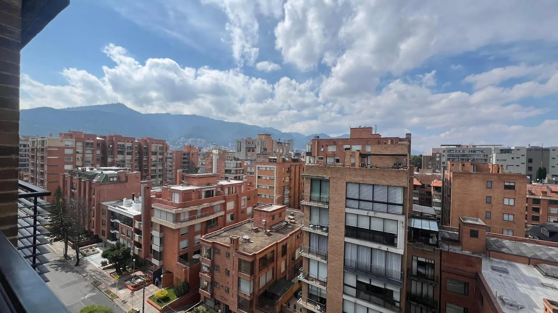 Apartment With Hotel Amenities, Coworking, Room Service, Gym Bogota