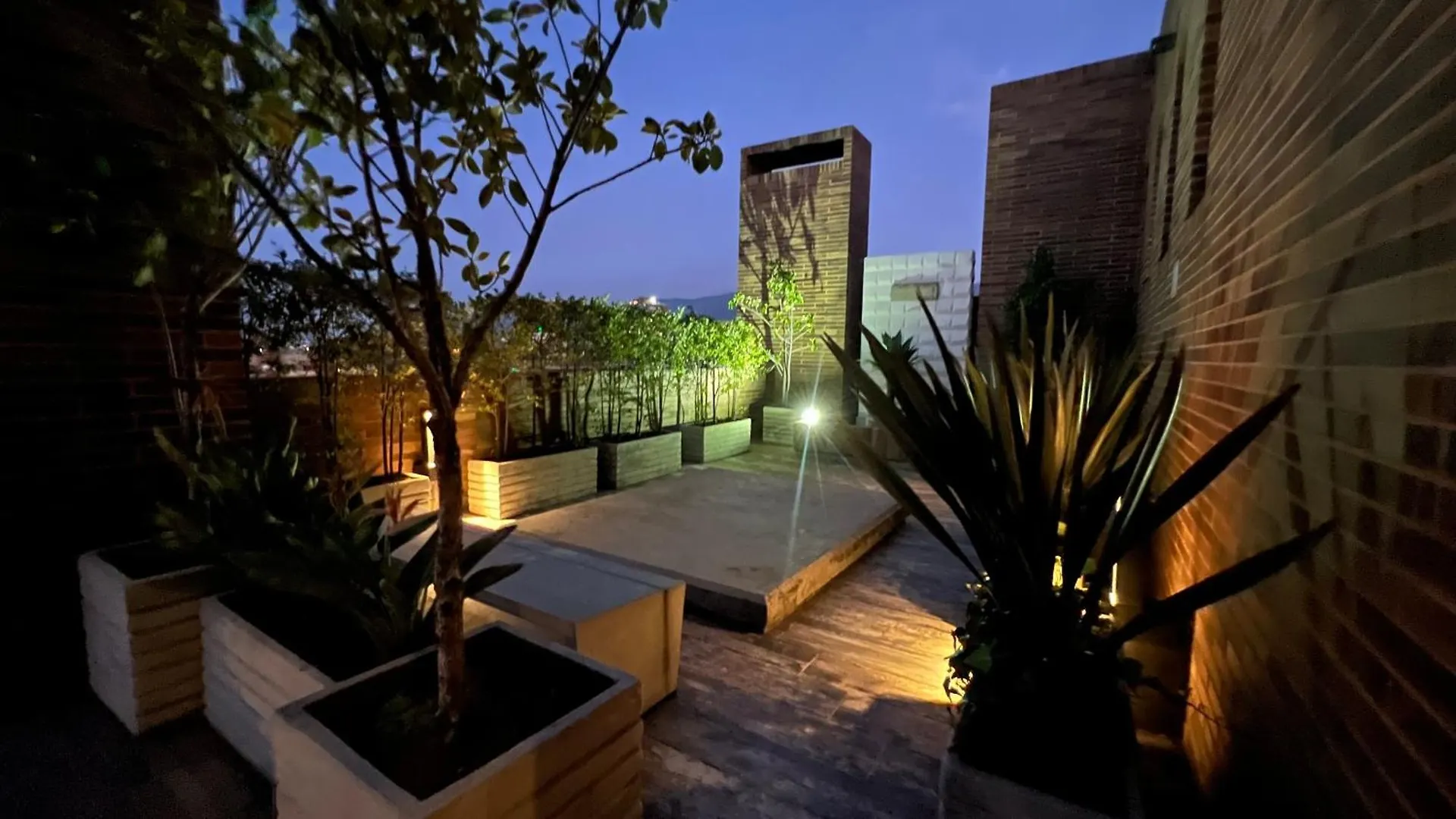 Apartment With Hotel Amenities, Coworking, Room Service, Gym Bogota Colombia