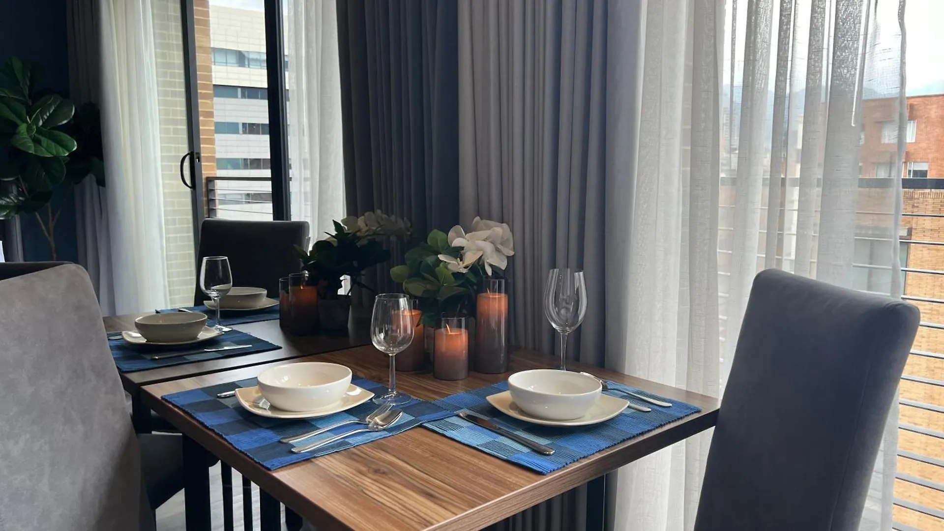 Apartment With Hotel Amenities, Coworking, Room Service, Gym Bogota Colombia